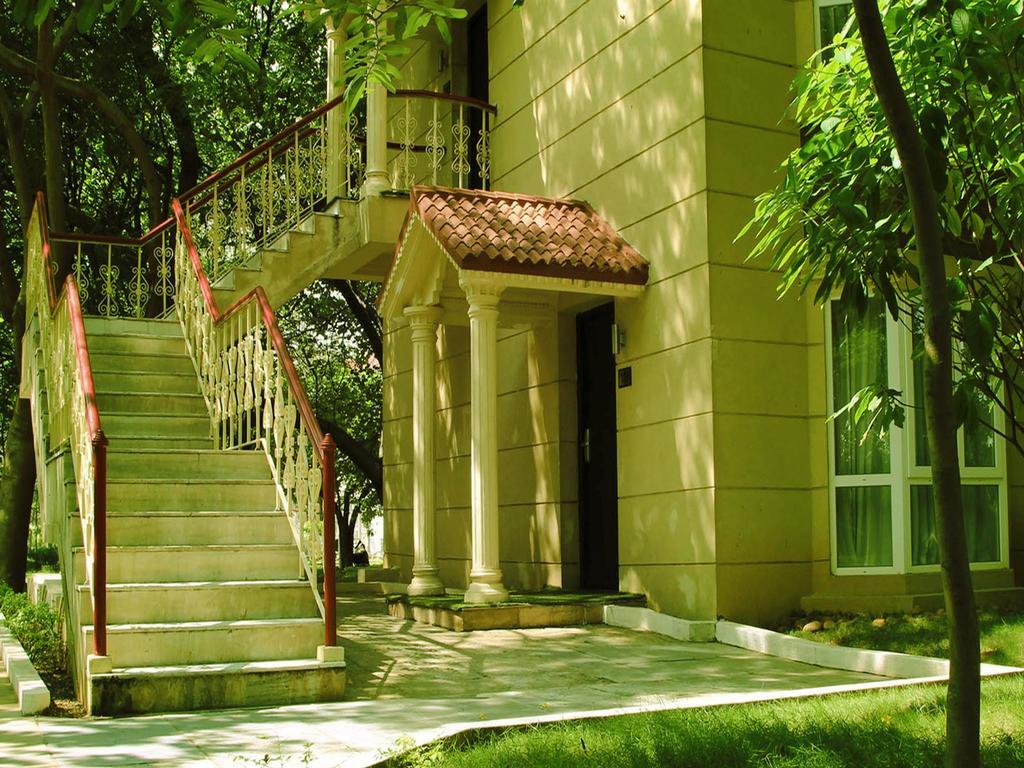 Pleasant Days Resort Chembarambakkam Lake المظهر الخارجي الصورة